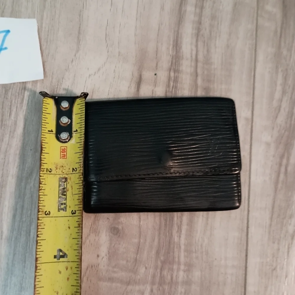 Louis Vuitton Key Holder